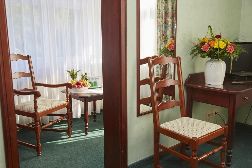 Flair-Hotel Waldfrieden Oberweißbach Exteriér fotografie