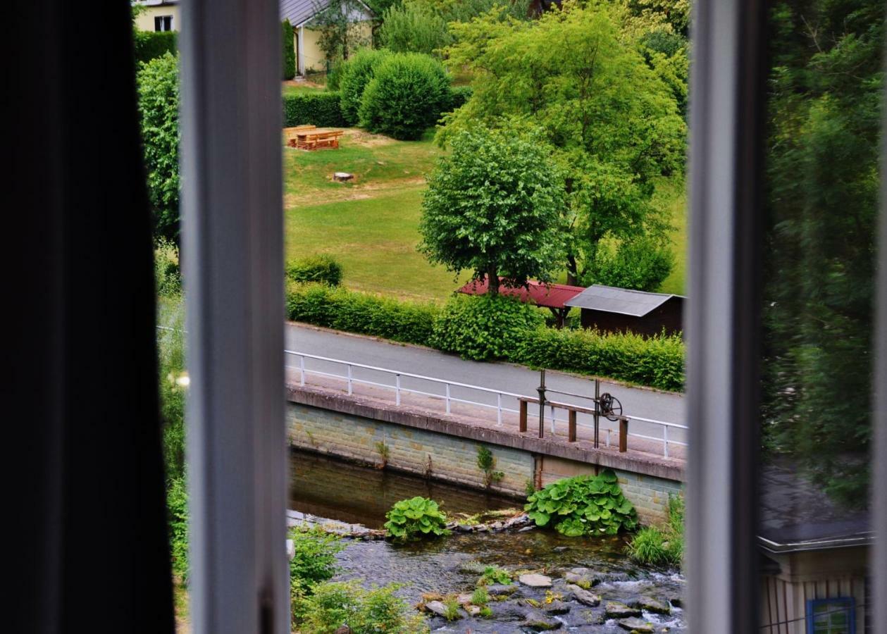 Flair-Hotel Waldfrieden Oberweißbach Exteriér fotografie