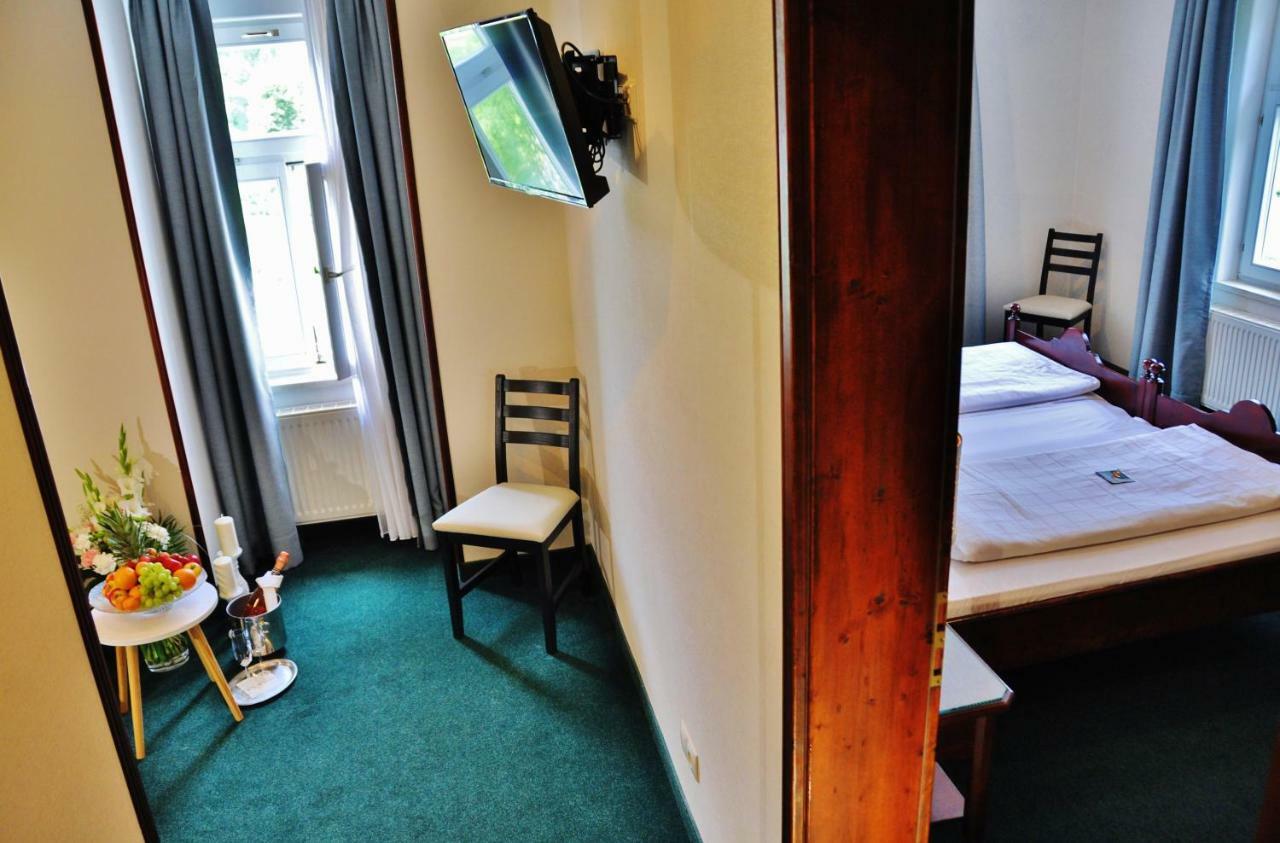 Flair-Hotel Waldfrieden Oberweißbach Exteriér fotografie